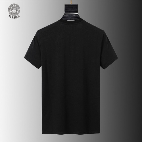 Replica Versace T-Shirts Short Sleeved For Men #845632 $32.00 USD for Wholesale