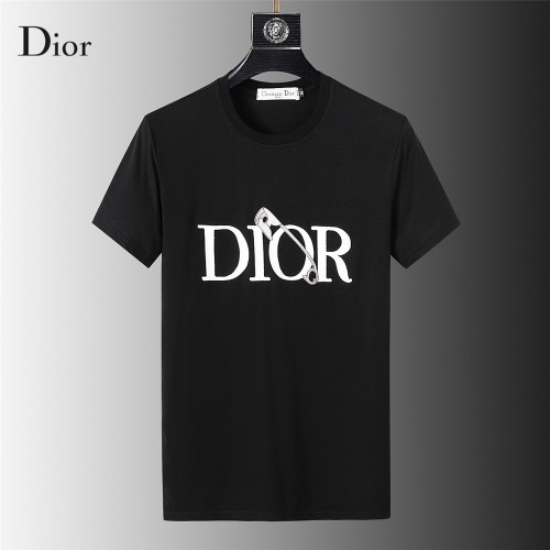 Christian Dior T-Shirts Short Sleeved For Men #845642 $32.00 USD, Wholesale Replica Christian Dior T-Shirts