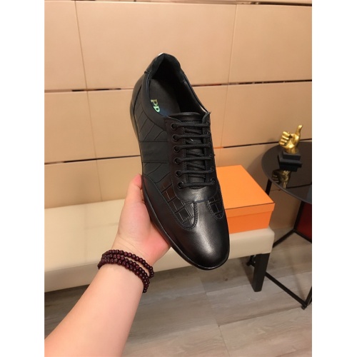 Replica Prada Casual Shoes For Men #846234 $85.00 USD for Wholesale