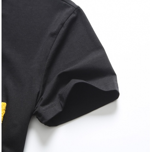Replica Fendi T-Shirts Short Sleeved For Men #847318 $25.00 USD for Wholesale