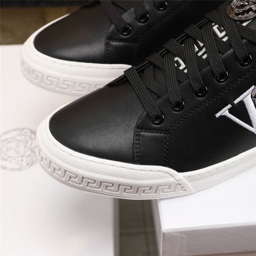 Replica Versace Casual Shoes For Men #848168 $88.00 USD for Wholesale