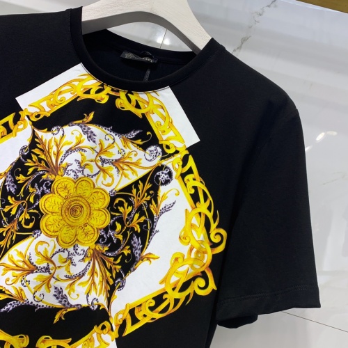 Replica Versace T-Shirts Short Sleeved For Men #849573 $41.00 USD for Wholesale