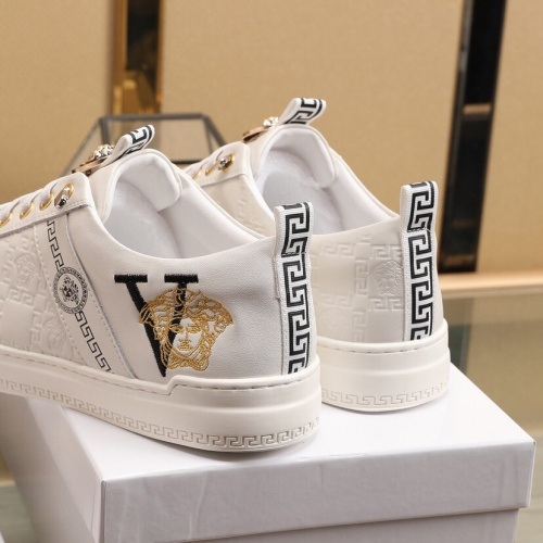 Replica Versace Casual Shoes For Men #849724 $88.00 USD for Wholesale