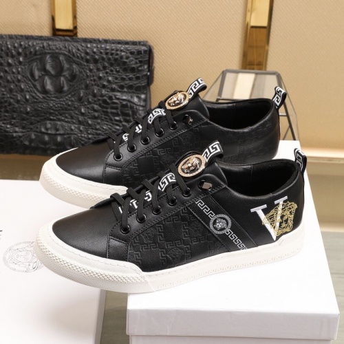 Replica Versace Casual Shoes For Men #849725 $88.00 USD for Wholesale