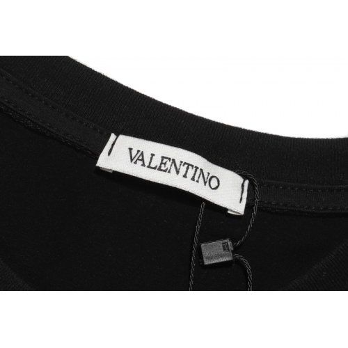 Replica Valentino T-Shirts Short Sleeved For Men #850004 $27.00 USD for Wholesale