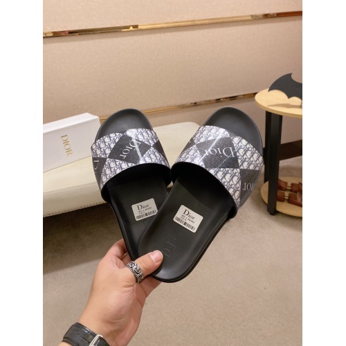 Christian Dior Slippers For Men #850744