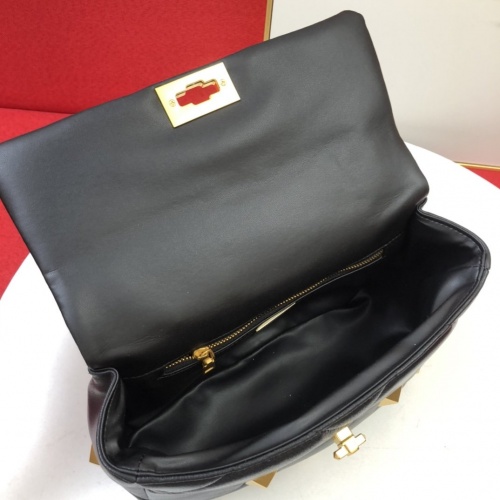 Replica Valentino AAA Quality Messenger Bags For Women #851462 $105.00 USD for Wholesale