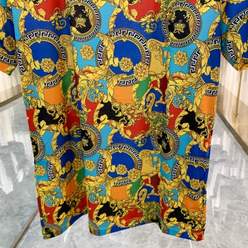 Replica Versace T-Shirts Short Sleeved For Men #851521 $41.00 USD for Wholesale