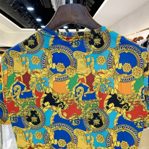 Replica Versace T-Shirts Short Sleeved For Men #851521 $41.00 USD for Wholesale