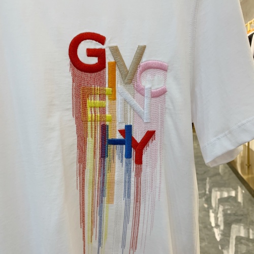 Replica Givenchy T-Shirts Short Sleeved For Men #851526 $41.00 USD for Wholesale