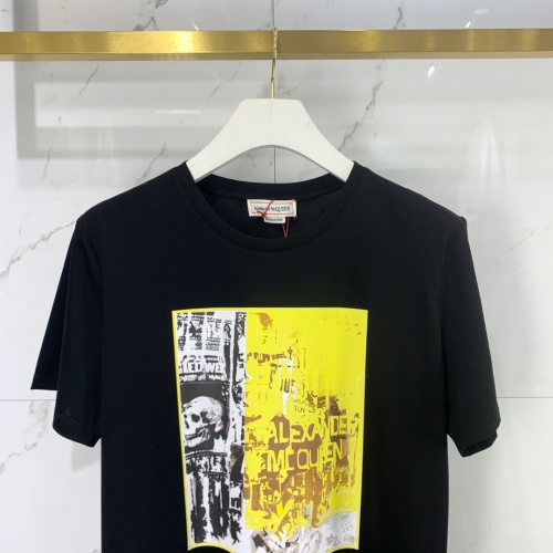 Replica Alexander McQueen T-shirts Short Sleeved For Men #851528 $41.00 USD for Wholesale