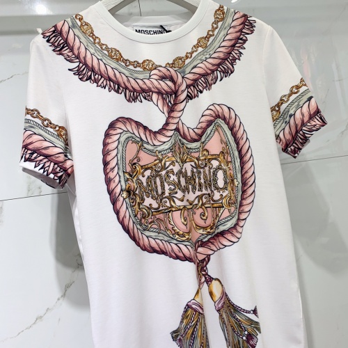 Replica Moschino T-Shirts Short Sleeved For Men #851539 $41.00 USD for Wholesale
