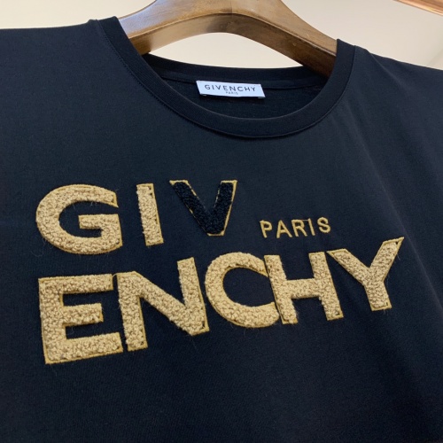Replica Givenchy T-Shirts Short Sleeved For Men #851543 $41.00 USD for Wholesale