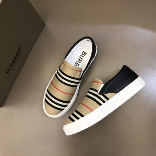 Replica Burberry Casual Shoes For Men #851554 $68.00 USD for Wholesale