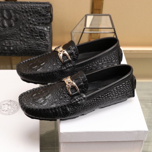 Replica Versace Leather Shoes For Men #851899 $85.00 USD for Wholesale