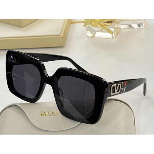 Valentino AAA Quality Sunglasses #854464 $62.00 USD, Wholesale Replica Valentino AAA Quality Sunglasses