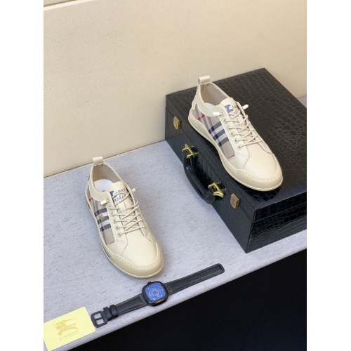 Replica Burberry Casual Shoes For Men #855044 $76.00 USD for Wholesale