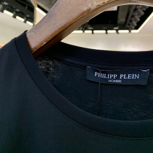 Replica Philipp Plein PP T-Shirts Short Sleeved For Men #855465 $41.00 USD for Wholesale