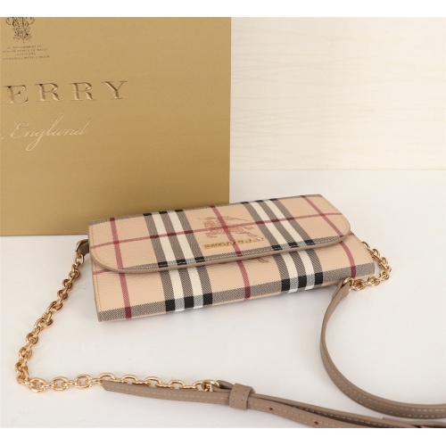 Replica Burberry AAA Messenger Bags For Women #855551 $82.00 USD for Wholesale