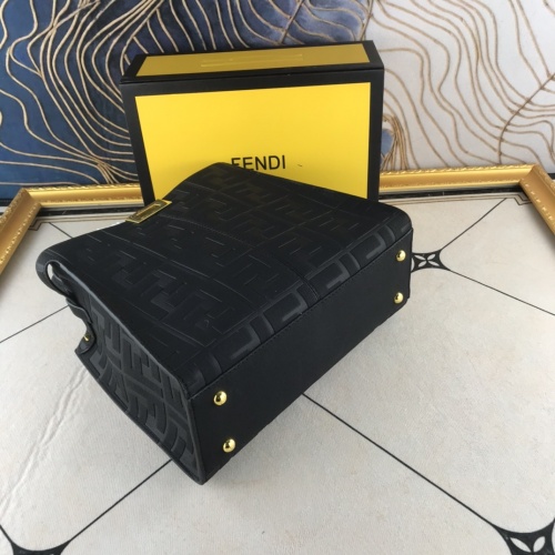 Replica Fendi AAA Quality Handbags For Women #855579 $160.00 USD for Wholesale