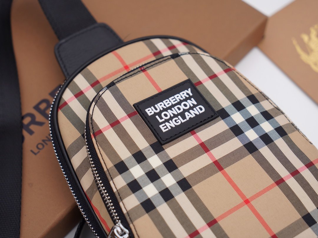 burberry golf accessories