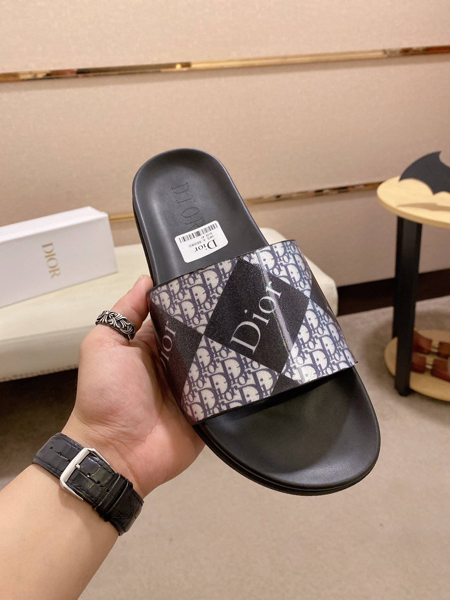 dior male slippers