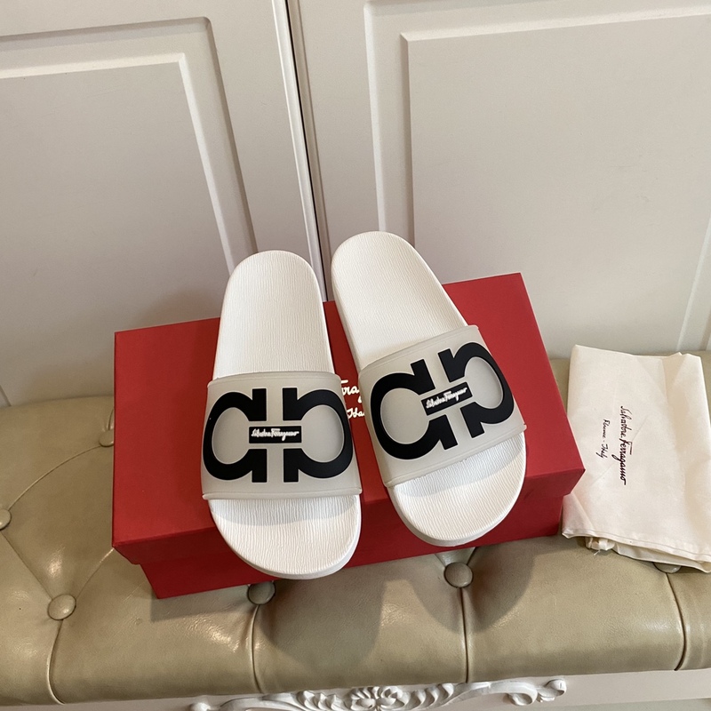 slippers ferragamo