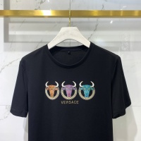 $41.00 USD Versace T-Shirts Short Sleeved For Men #842870