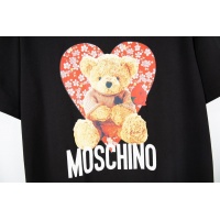 $42.00 USD Moschino T-Shirts Short Sleeved For Men #849120