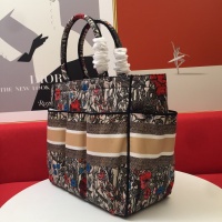 $92.00 USD Christian Dior AAA Handbags For Women #849398