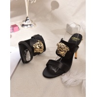 $72.00 USD Versace Slippers For Women #849845
