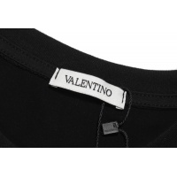 $27.00 USD Valentino T-Shirts Short Sleeved For Men #850004