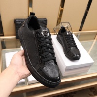 $88.00 USD Versace Casual Shoes For Men #850388