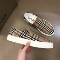 $68.00 USD Burberry Casual Shoes For Men #851555