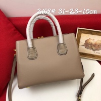 $105.00 USD Prada AAA Quality Handbags For Women #852210