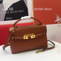 $105.00 USD Yves Saint Laurent YSL AAA Messenger Bags For Women #852357