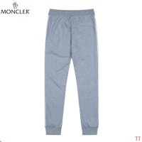 $96.00 USD Moncler Tracksuits Long Sleeved For Men #853244