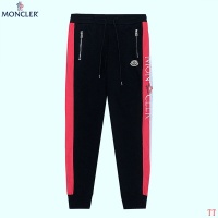 $96.00 USD Moncler Tracksuits Long Sleeved For Men #853245
