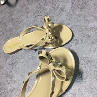 $42.00 USD Valentino Slippers For Women #853407