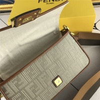 $140.00 USD Fendi AAA Messenger Bags For Women #854034