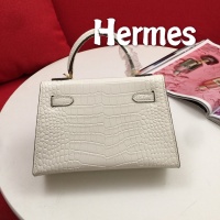 $98.00 USD Hermes AAA Quality Messenger Bags For Women #854313