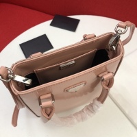 $88.00 USD Prada AAA Quality Messeger Bags For Women #854940