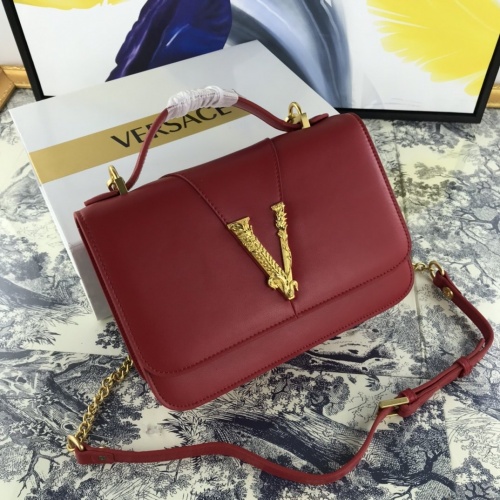 Versace AAA Quality Messenger Bags For Women #855696 $135.00 USD, Wholesale Replica Versace AAA Quality Messenger Bags