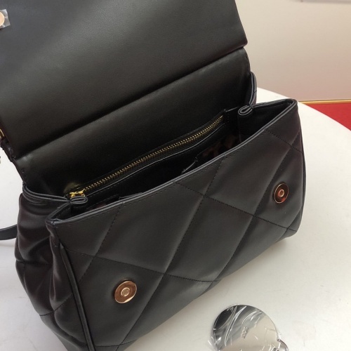 Replica Dolce & Gabbana D&G AAA Quality Messenger Bags For Women #855700 $145.00 USD for Wholesale