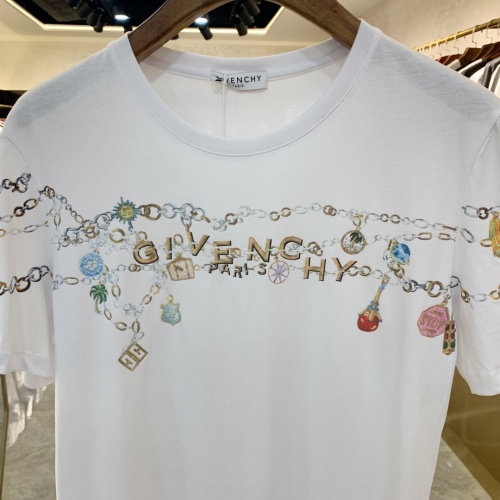 Replica Givenchy T-Shirts Short Sleeved For Men #856400 $41.00 USD for Wholesale