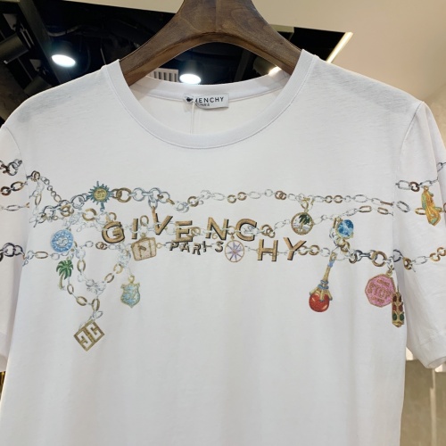 Replica Givenchy T-Shirts Short Sleeved For Men #856400 $41.00 USD for Wholesale