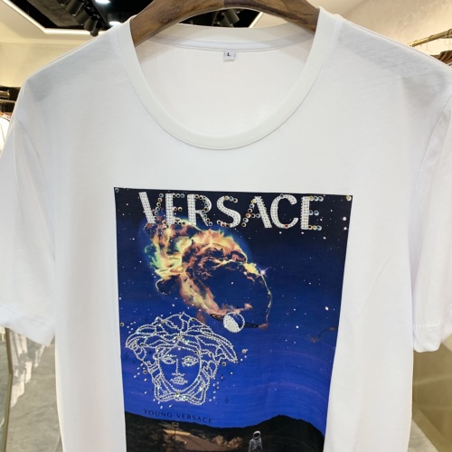 Replica Versace T-Shirts Short Sleeved For Men #856420 $41.00 USD for Wholesale