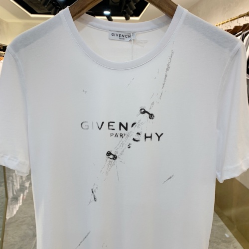 Replica Givenchy T-Shirts Short Sleeved For Men #856422 $41.00 USD for Wholesale