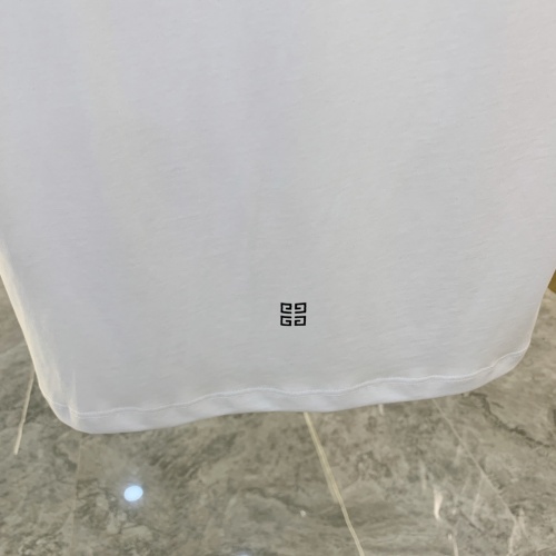 Replica Givenchy T-Shirts Short Sleeved For Men #856422 $41.00 USD for Wholesale