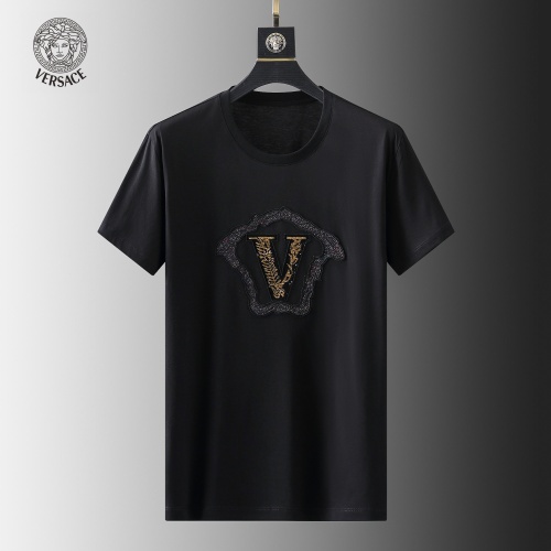 Versace T-Shirts Short Sleeved For Men #857872 $39.00 USD, Wholesale Replica Versace T-Shirts